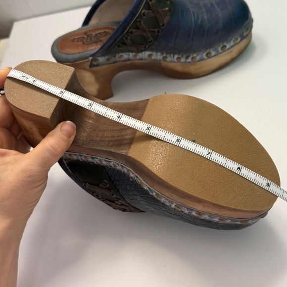 Freebird Woodstock Blue Croc Embossed Leather Wood Platform Clogs 7 Festival - Picture 8 of 10